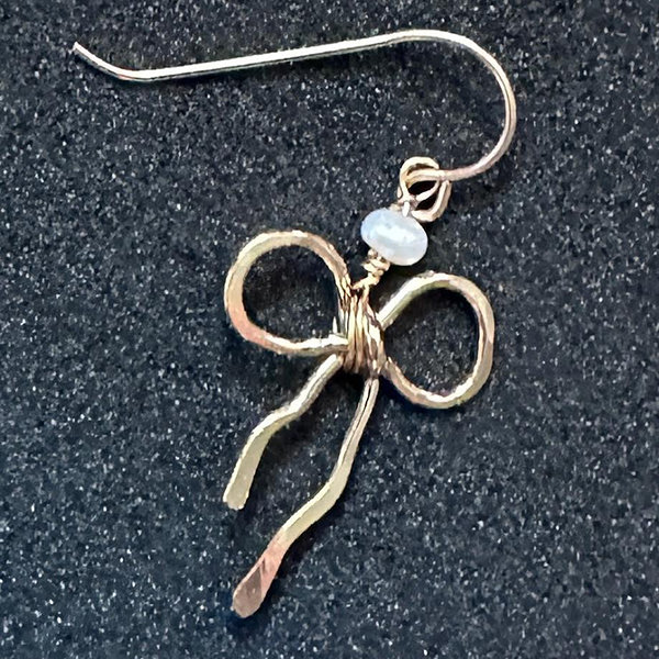 Bow earrings  ♥ AC Art