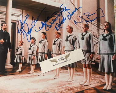 #136 In A Line - signed by SOM 5